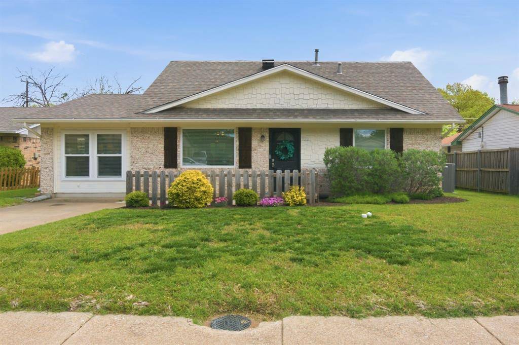 722 Cindy Drive, Cedar Hill, TX 75104