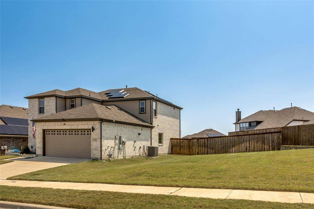 516 Palmito Ranch Road, Fort Worth, TX 76131