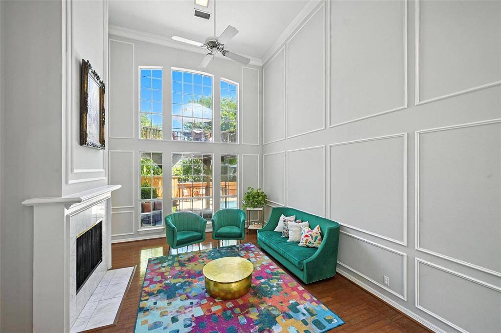 913 Hills Creek Drive, Mckinney, TX 75072