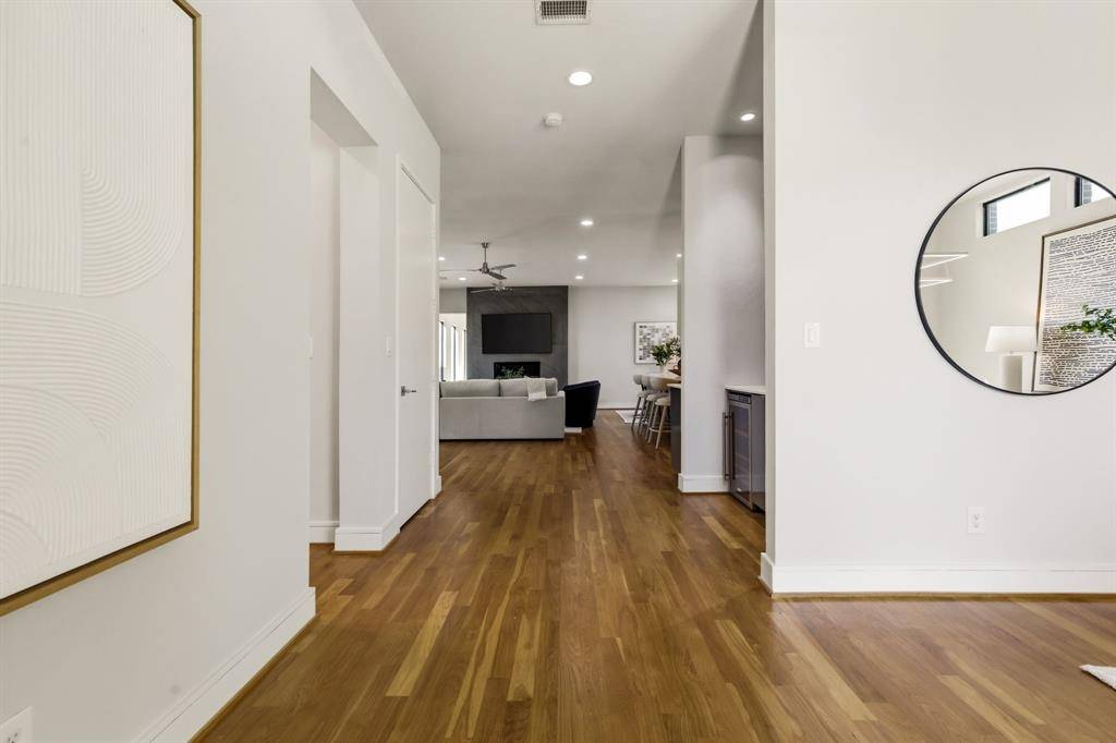 4823 Linnet Lane, Dallas, TX 75209