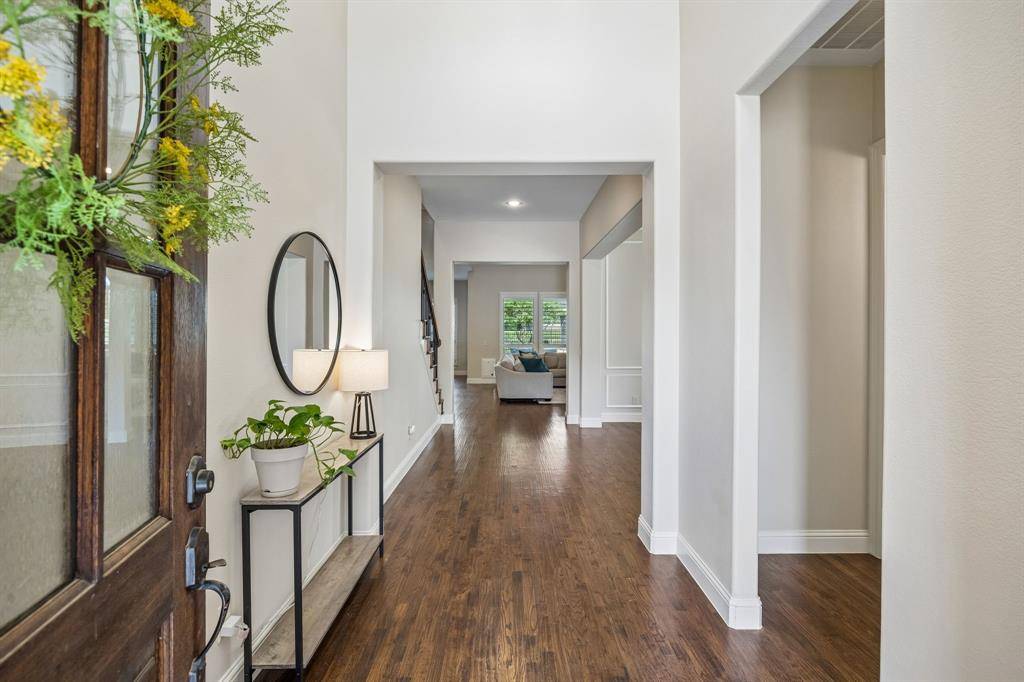 1570 Tumbling River Drive, Frisco, TX 75036