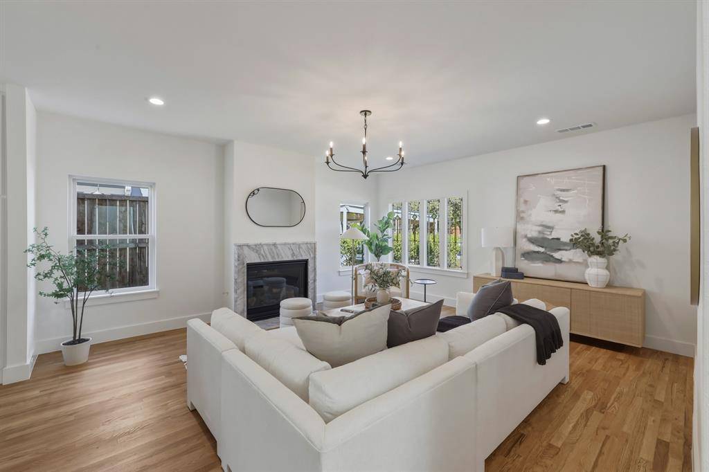 3243 Homer, Dallas, TX 75206