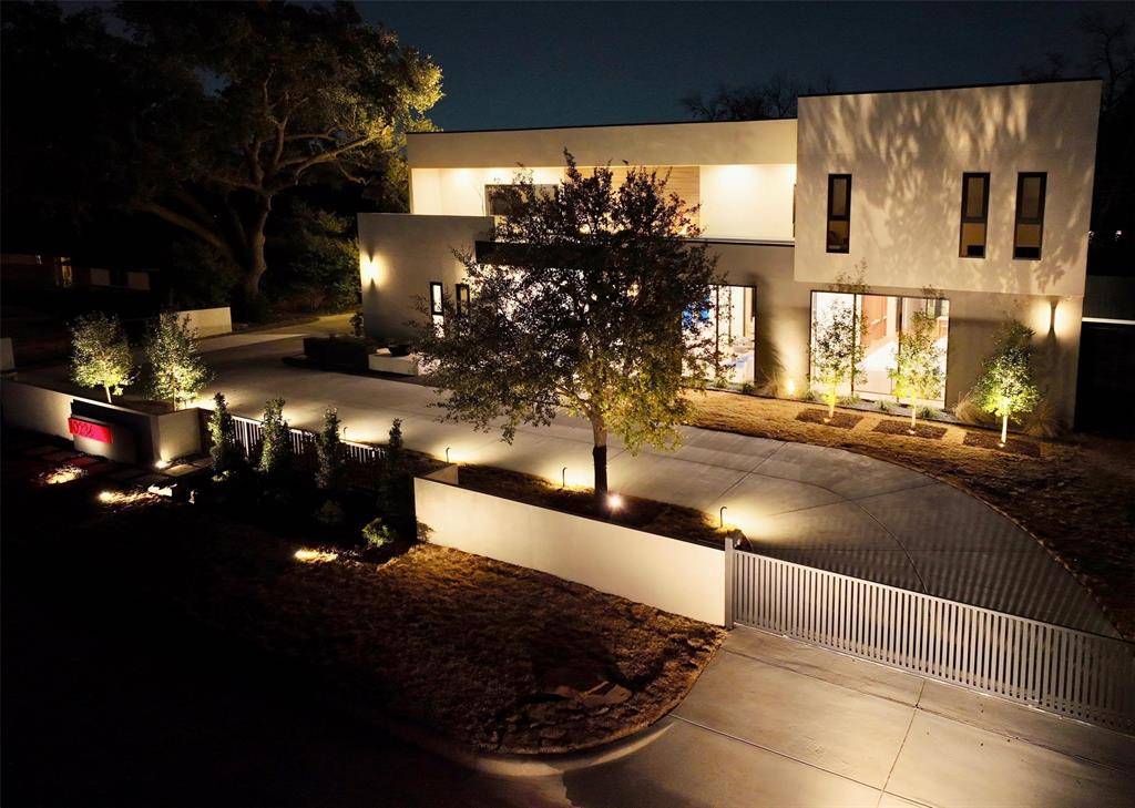 10236 Crestover Drive, Dallas, TX 75229