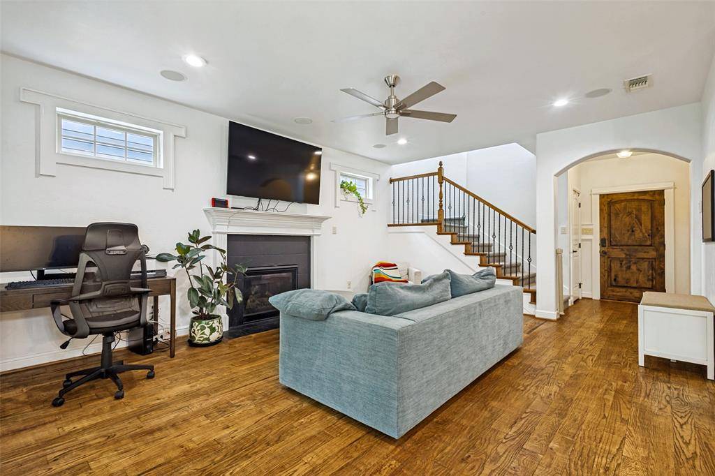 324 Collins Street, Argyle, TX 76226