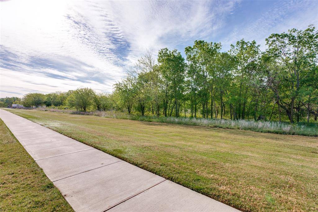 4440 Mill Falls Drive, Fort Worth, TX 76036