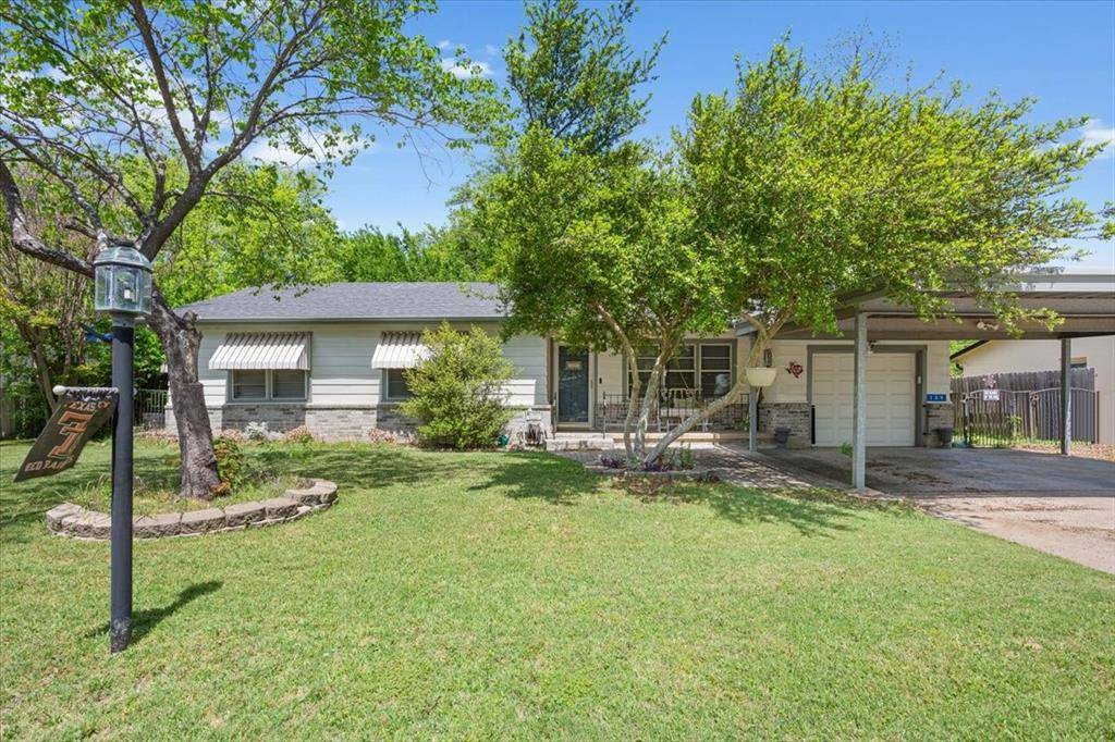 139 Meadowbrook Street, Robinson, TX 76706