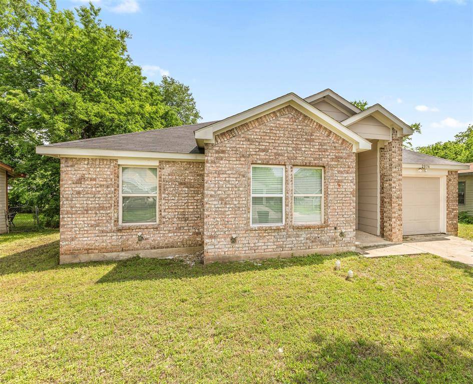2836 Kilburn Avenue, Dallas, TX 75216