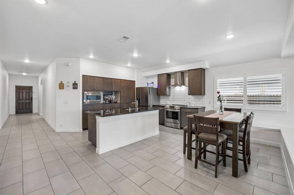 525 Stanton Lane, Lavon, TX 75166