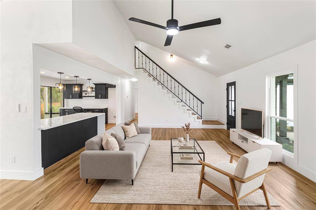 4202 Sheffield Drive, Grand Prairie, TX 75052