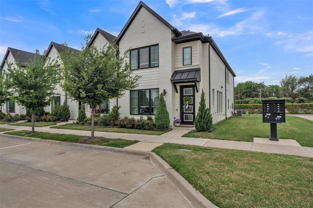 7549 Reis Lane, North Richland Hills, TX 76182