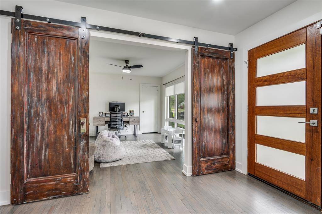 4015 Lively Lane, Dallas, TX 75220