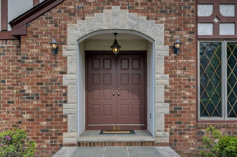 34 Connecticut St, Cranford Twp., NJ 07016