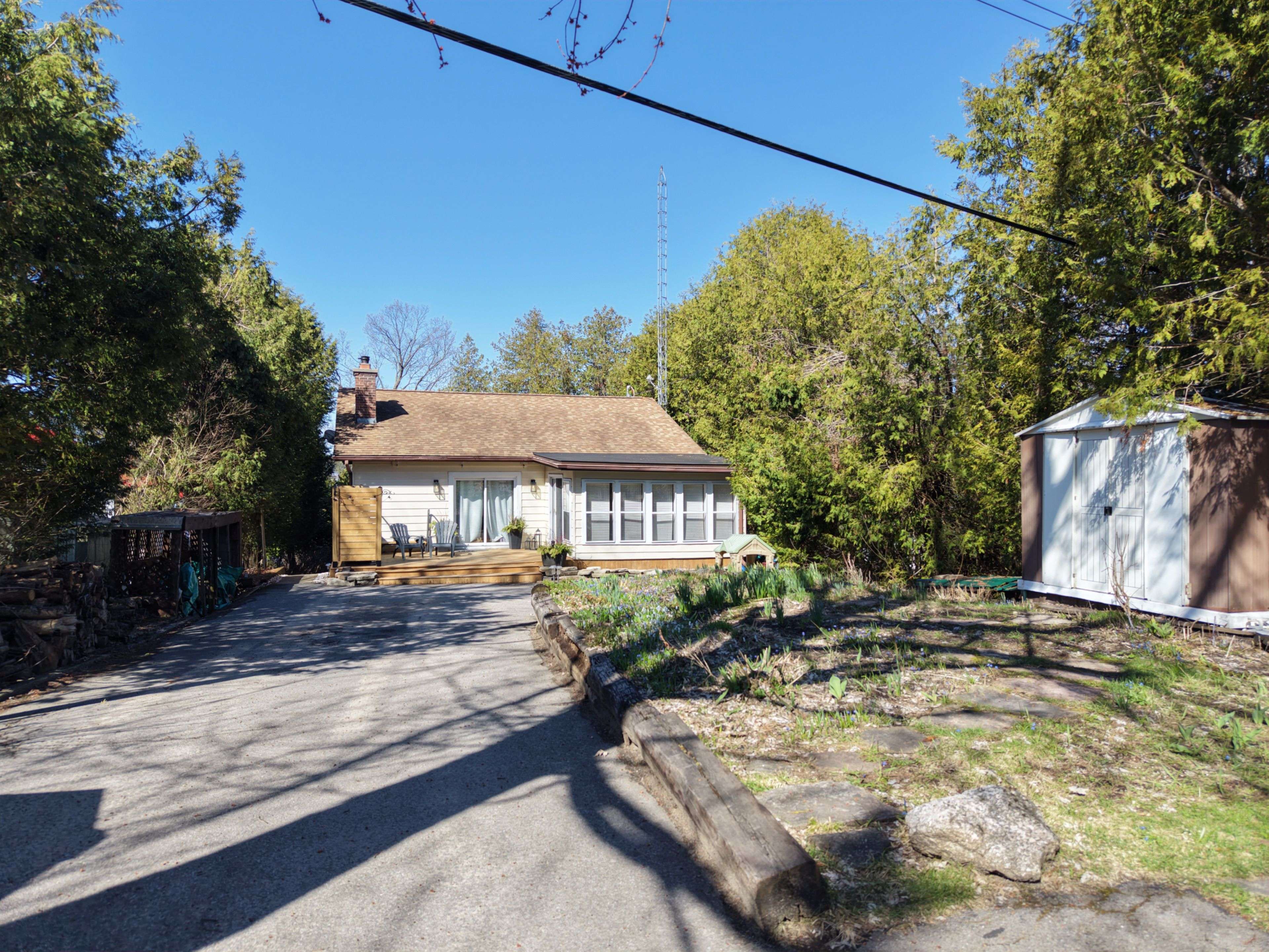 393 Hillside DR, Kawartha Lakes, ON K0M 1C0