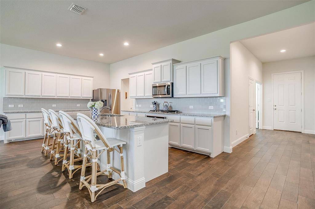 15125 Belclaire Avenue, Aledo, TX 76008