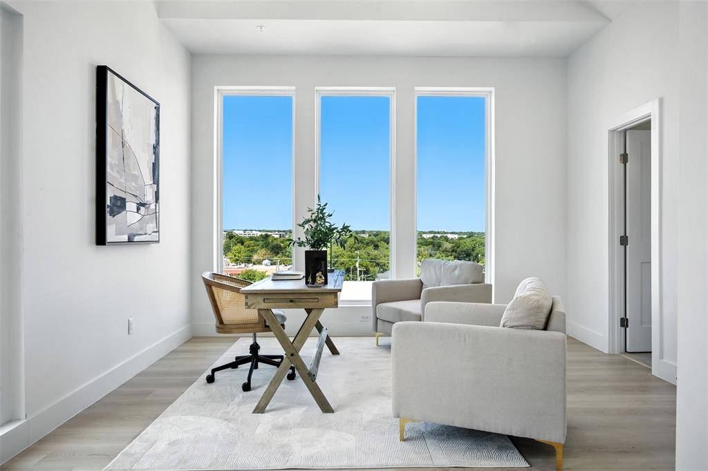 312 N Lancaster Avenue #105, Dallas, TX 75203