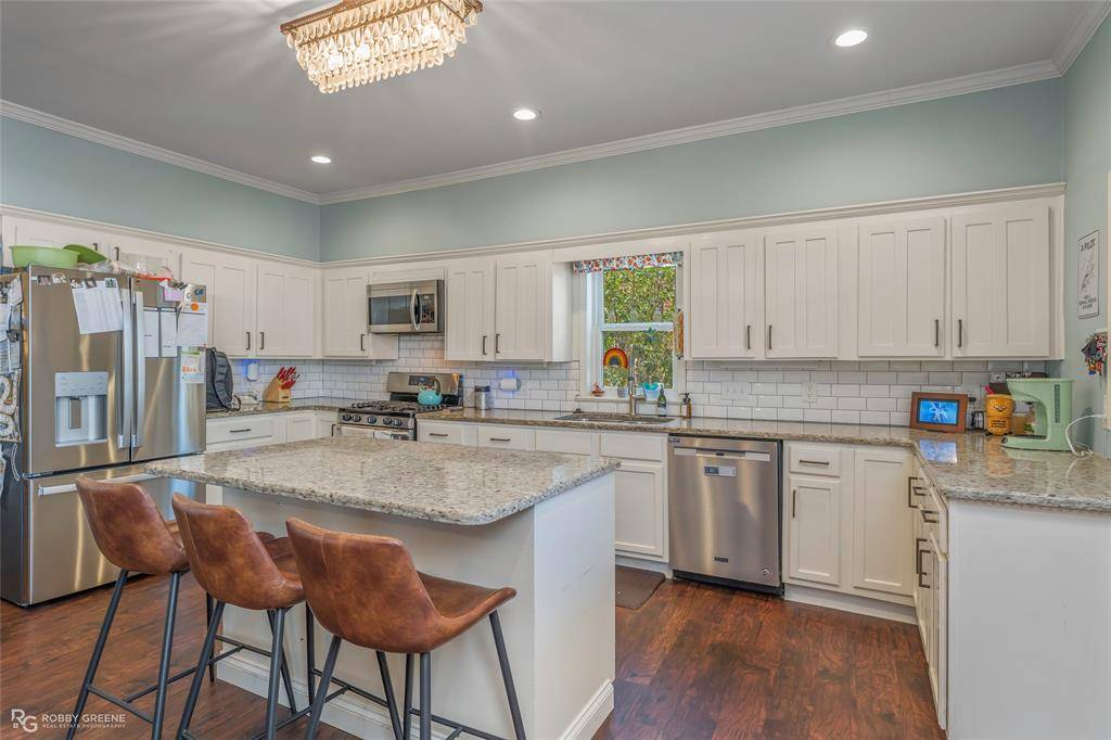 420 Forest Avenue, Shreveport, LA 71104
