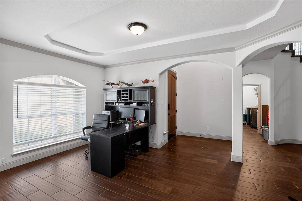 6500 Belhaven Drive, Fort Worth, TX 76123