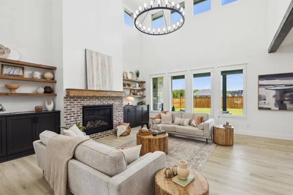 1310 Benjamin Trail, Van Alstyne, TX 75495