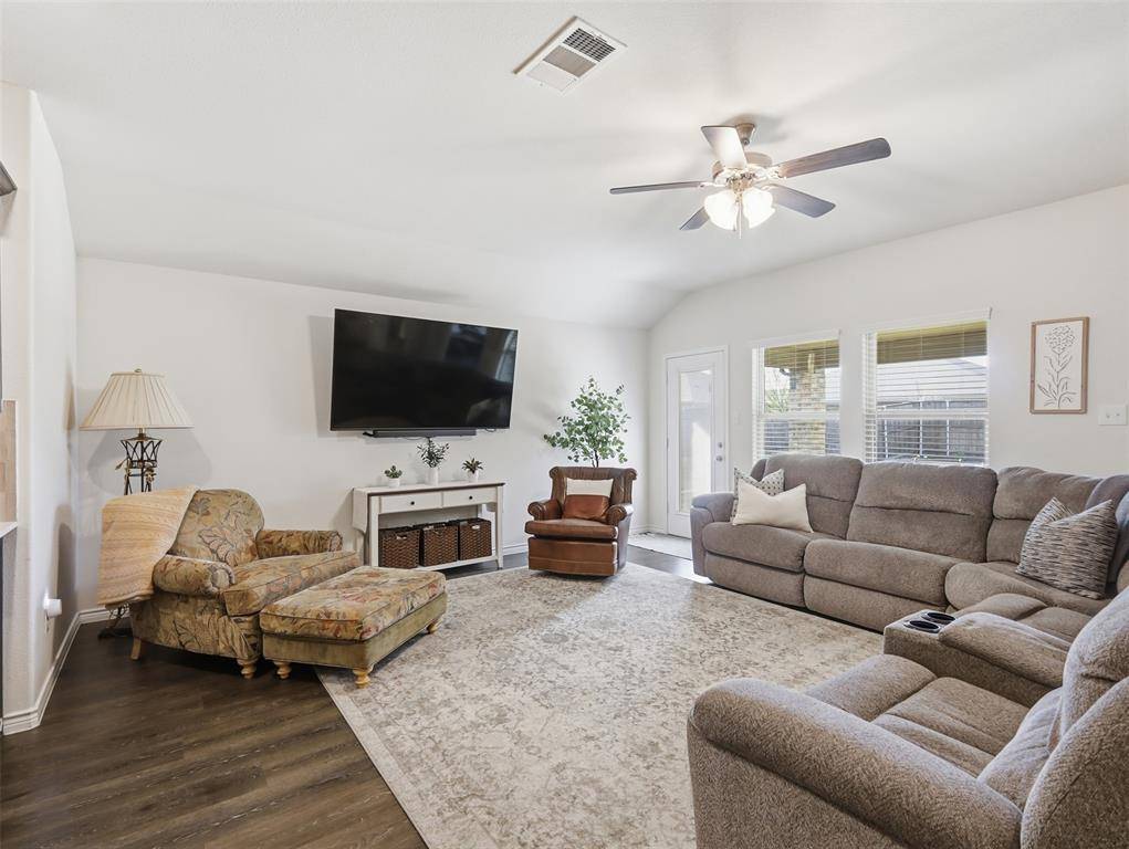 415 Boston Road, Fate, TX 75189