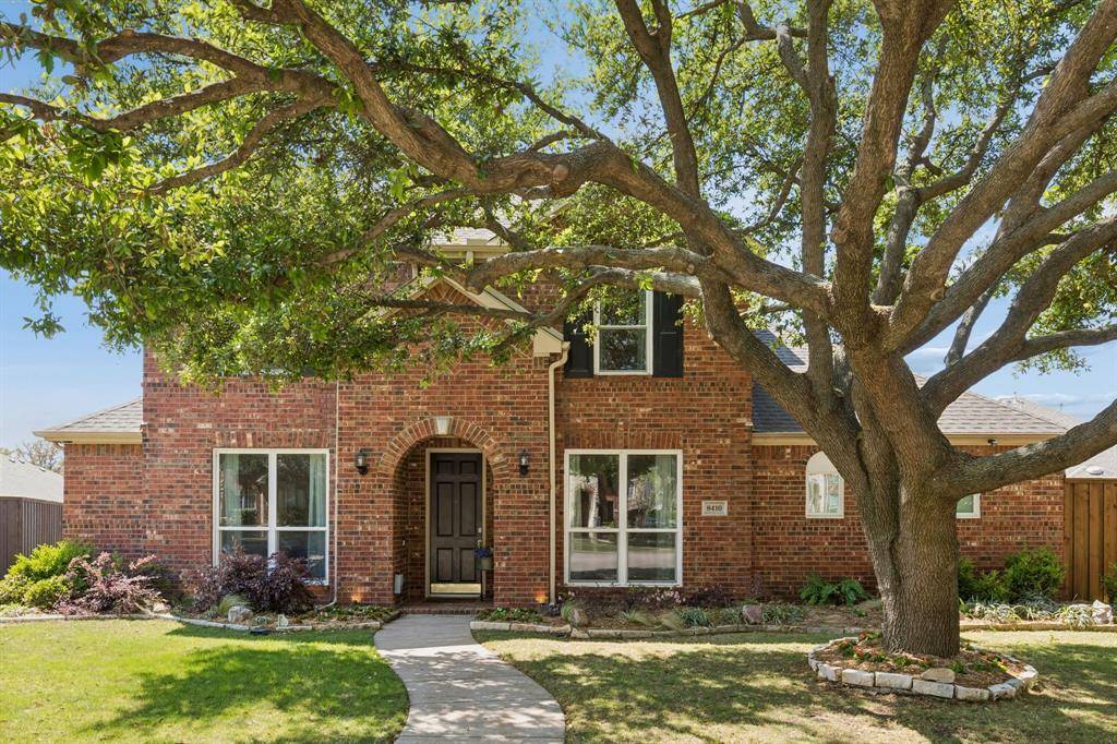 8410 Lexington Court, Rowlett, TX 75089