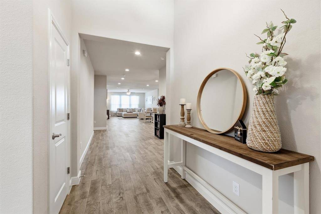 2360 Briscoe Ranch Drive, Weatherford, TX 76087