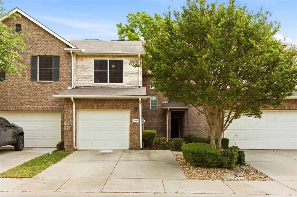 2925 Saint Andrews Drive, Lewisville, TX 75067