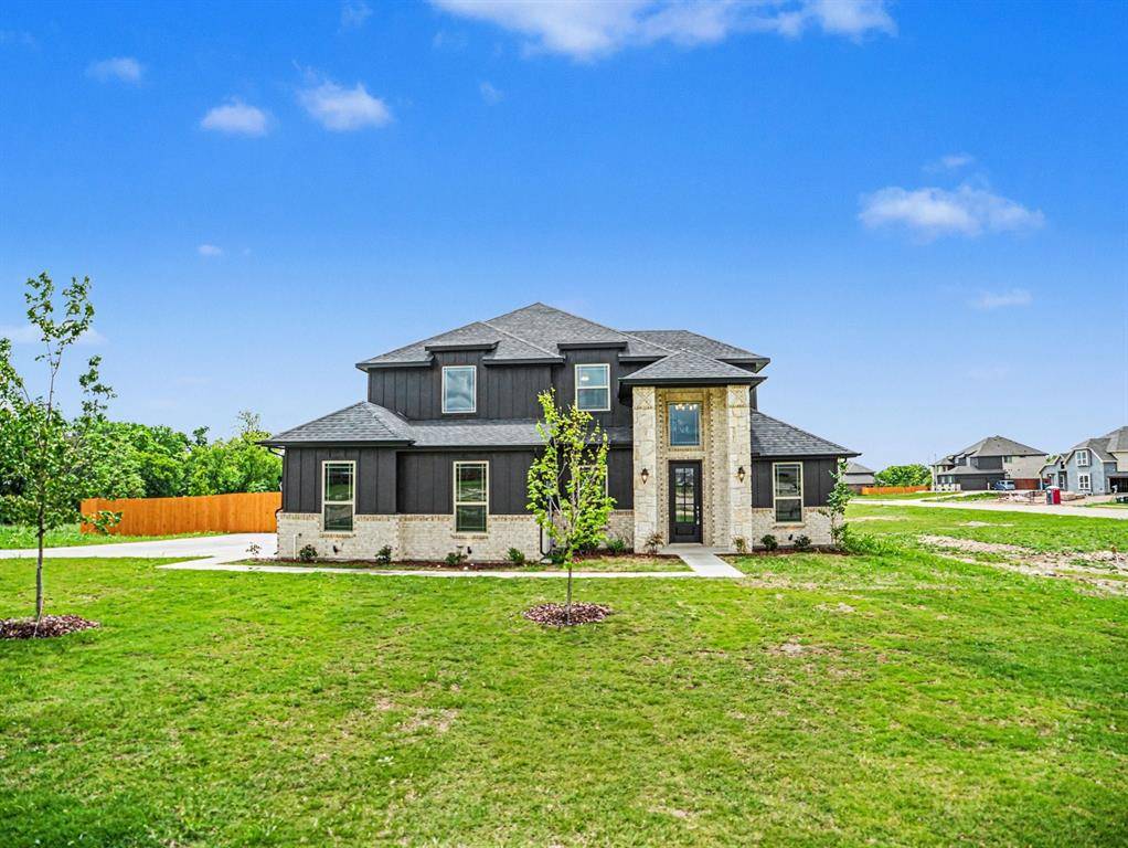 1808 Barrix Court, Desoto, TX 75115