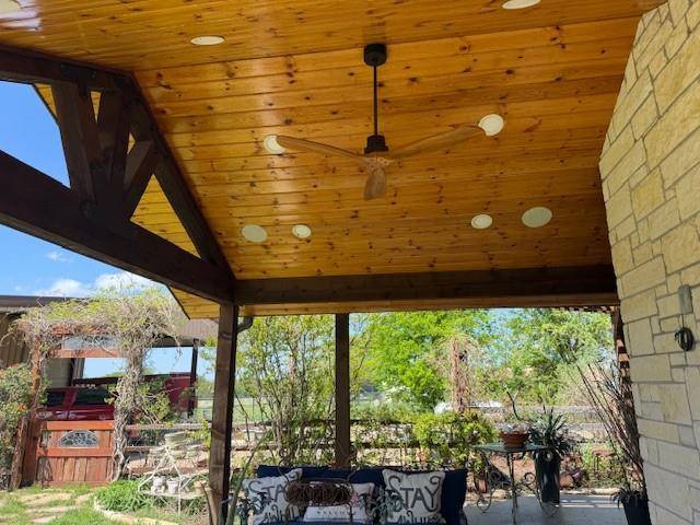 8463 Crestview Road, Sanger, TX 76266