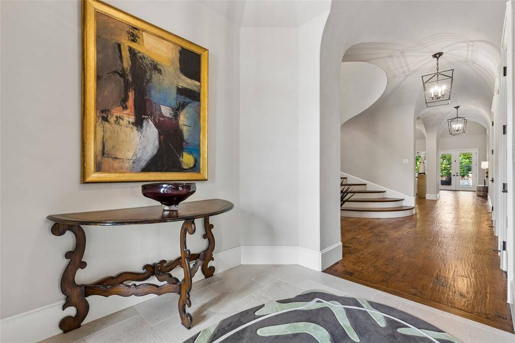 6805 Mulhouse Court, Plano, TX 75024