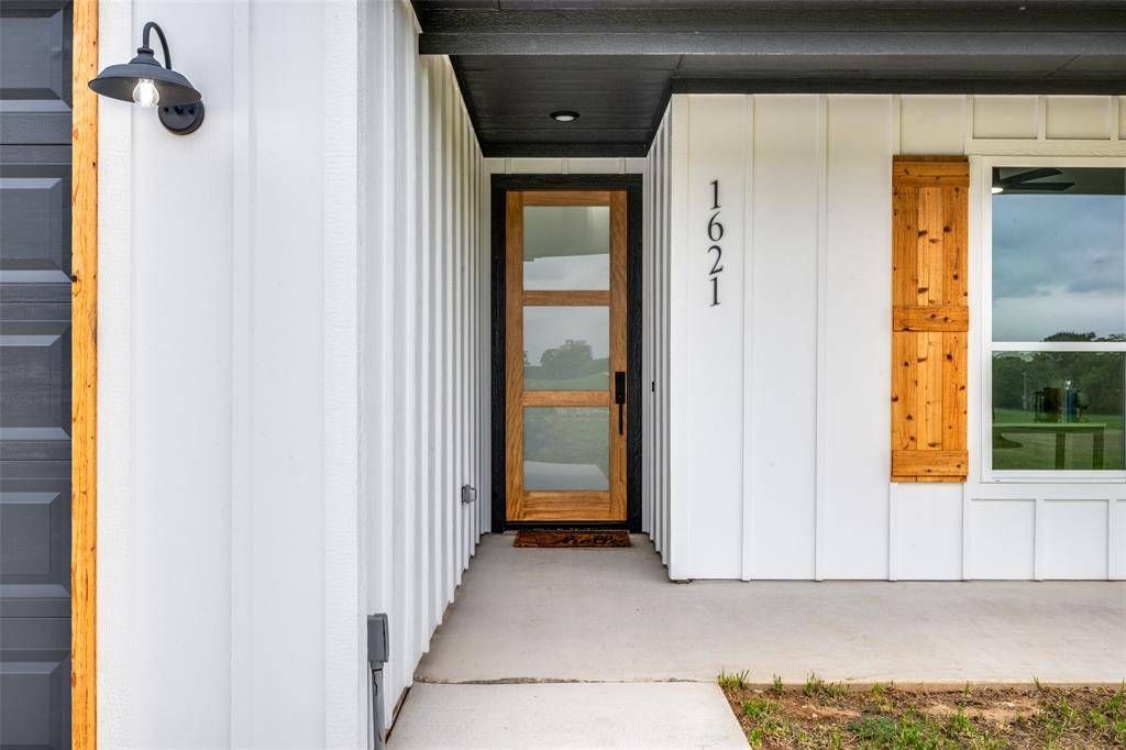 1621 County Road 4764, Boyd, TX 76023