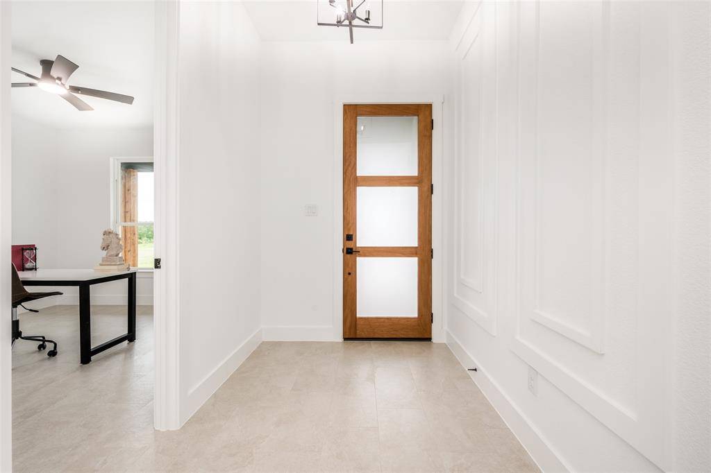 1621 County Road 4764, Boyd, TX 76023