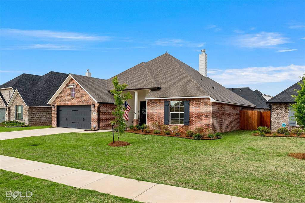 304 Prien Lake Loop, Bossier City, LA 71111
