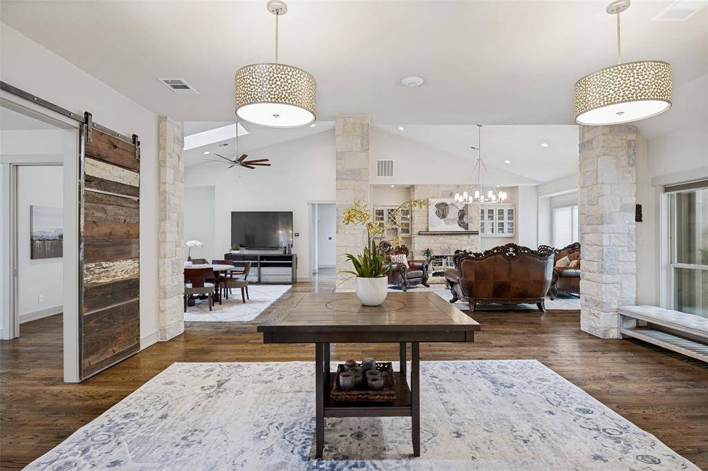 17515 River Hill Drive, Dallas, TX 75287