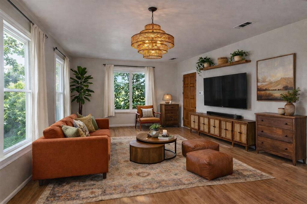 1848 Oates Drive, Dallas, TX 75228