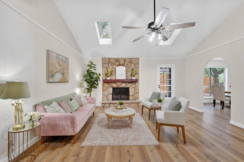 5714 Cherrywood Lane, Arlington, TX 76016