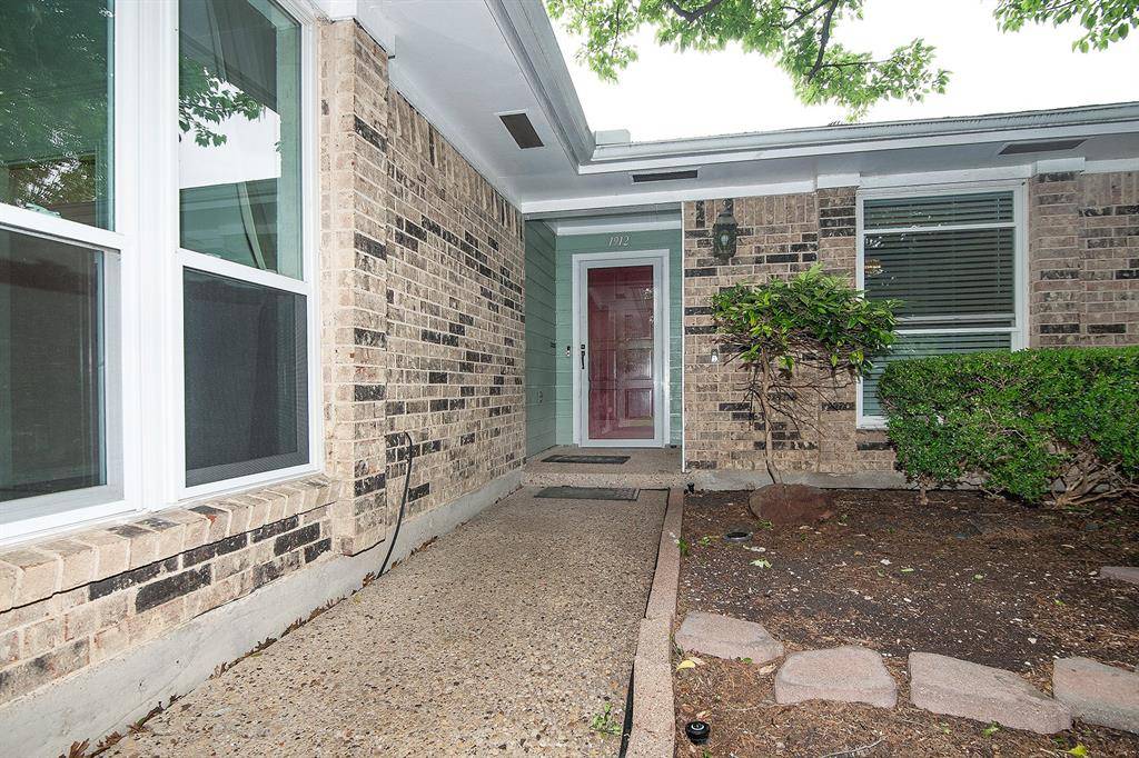 1912 Knob Hill Drive, Plano, TX 75023