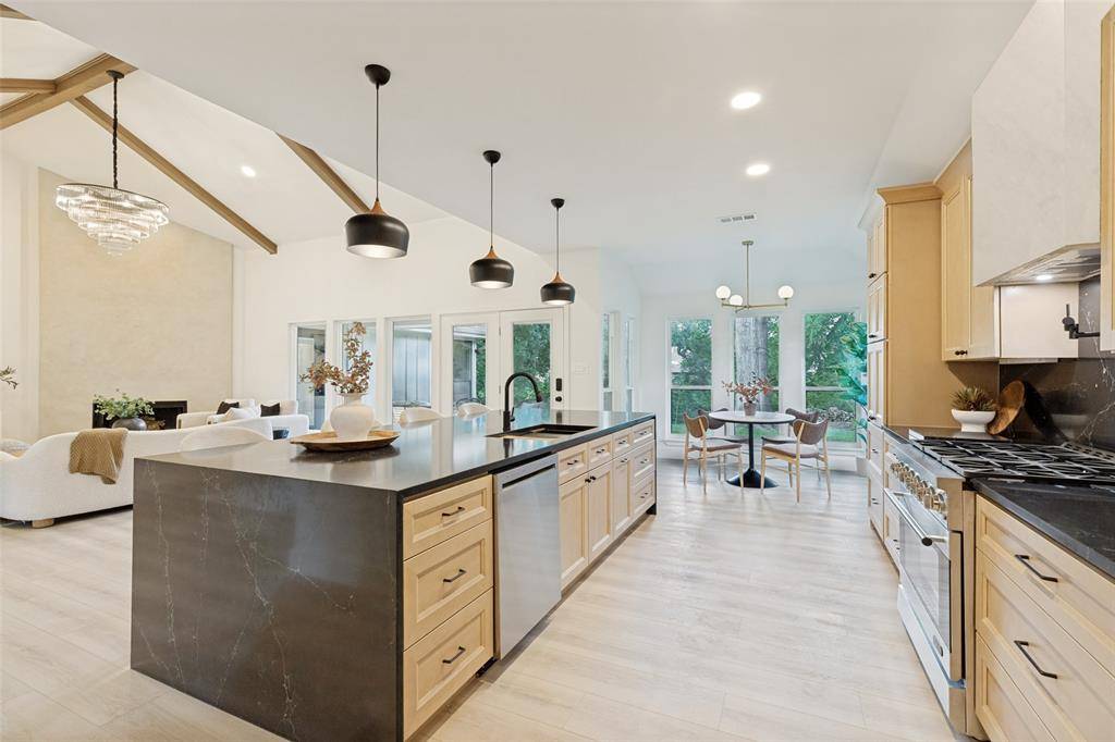 1901 Edgewater Drive, Plano, TX 75075