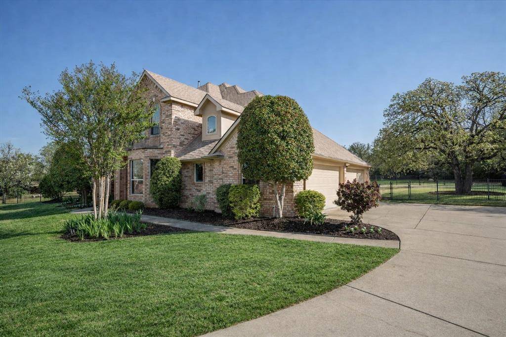 275 Fox Trot Lane, Double Oak, TX 75077