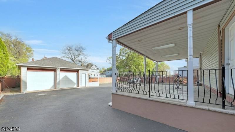 60 Hawthorne Ave, East Orange City, NJ 07018