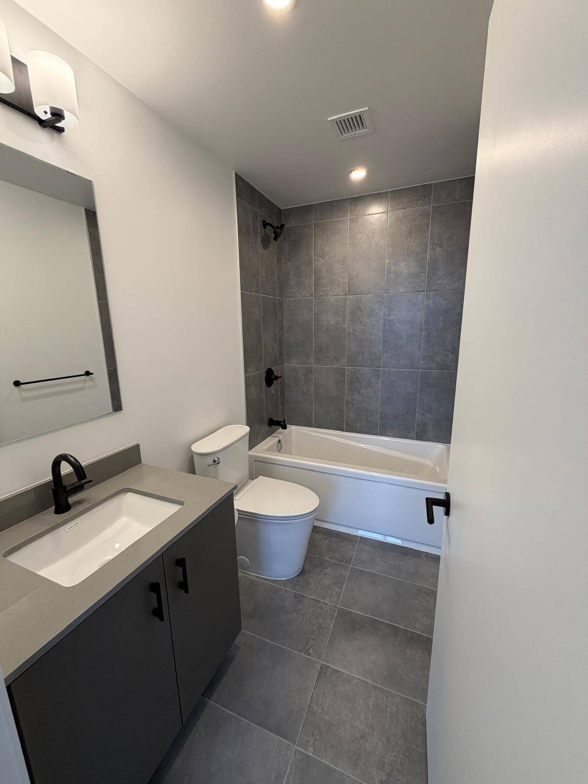 4787 Powers Common #523, Burlington, ON L7M 2B4