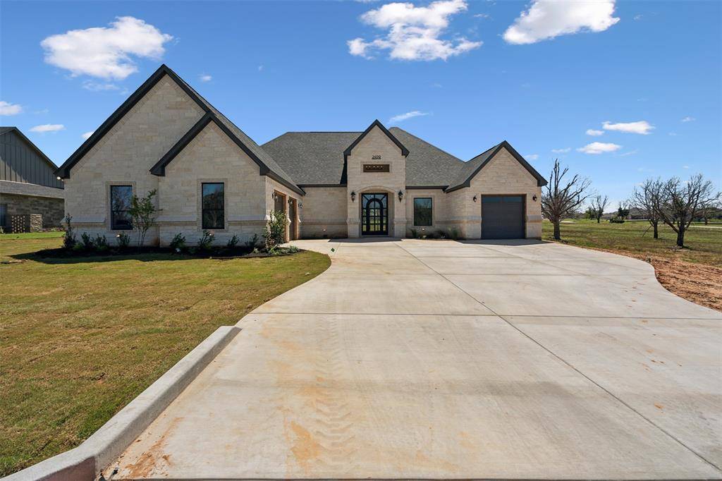 2409 Candlestick Drive, Granbury, TX 76049