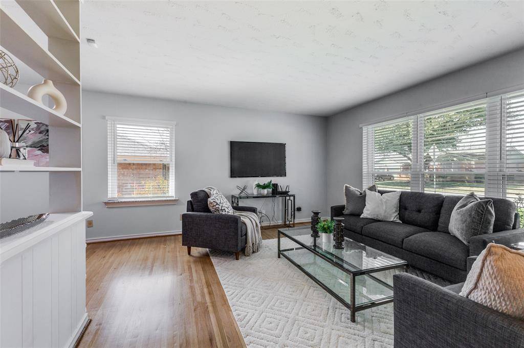 8024 Hunnicut Road, Dallas, TX 75228