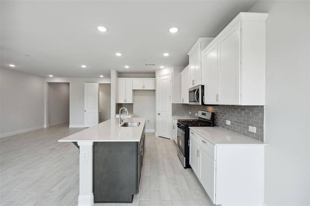 828 Heart Reef Road, Plano, TX 75075