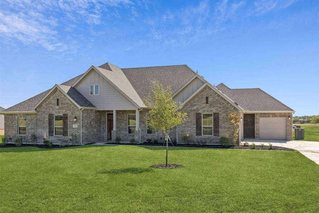 133 Swan Lake Drive, Waxahachie, TX 75165