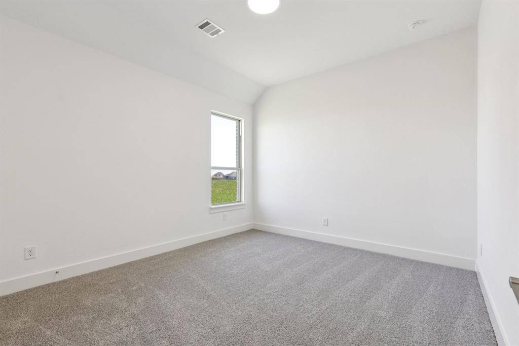 133 Swan Lake Drive, Waxahachie, TX 75165