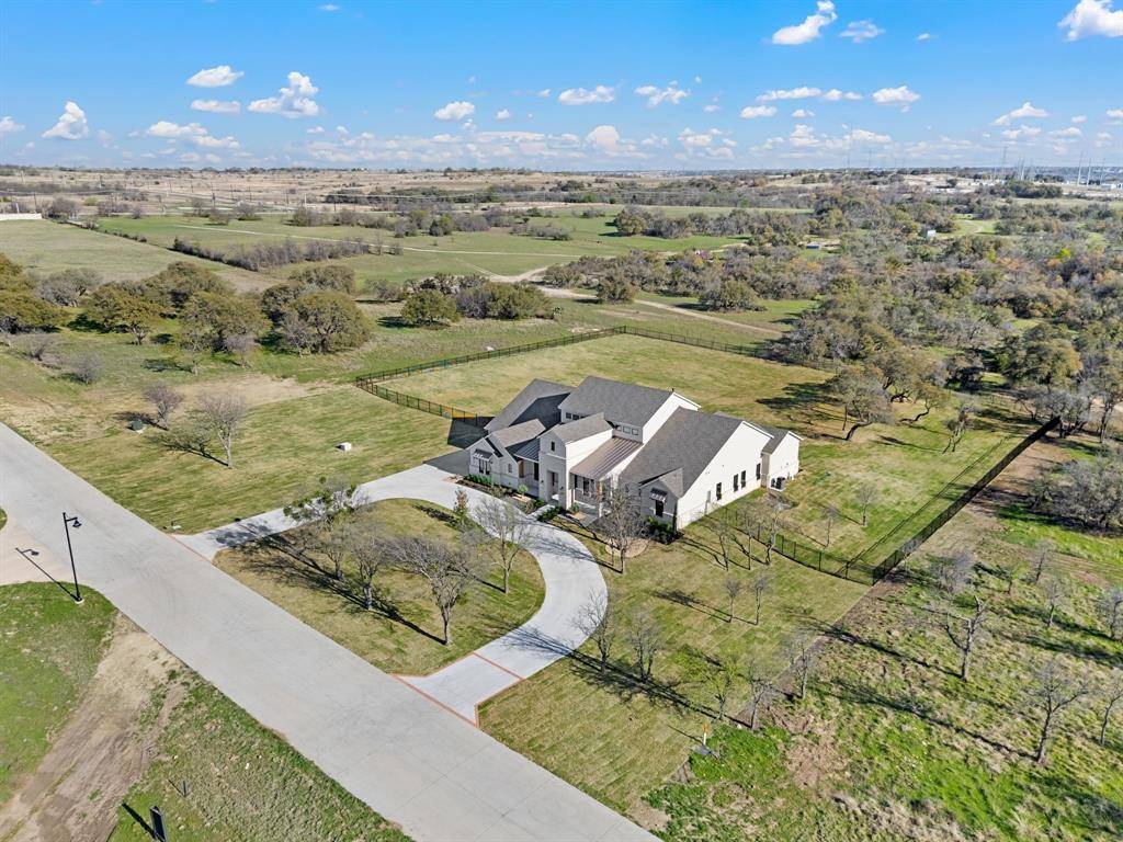 10516 Fleming Pointe Drive, Fort Worth, TX 76179