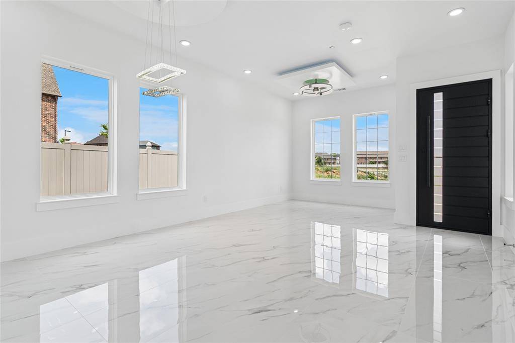 1743 Jabir Street, Irving, TX 75061