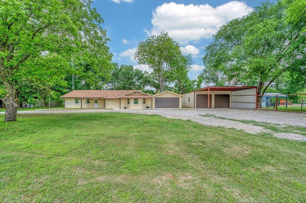 257 HCR 2201, Aquilla, TX 76622