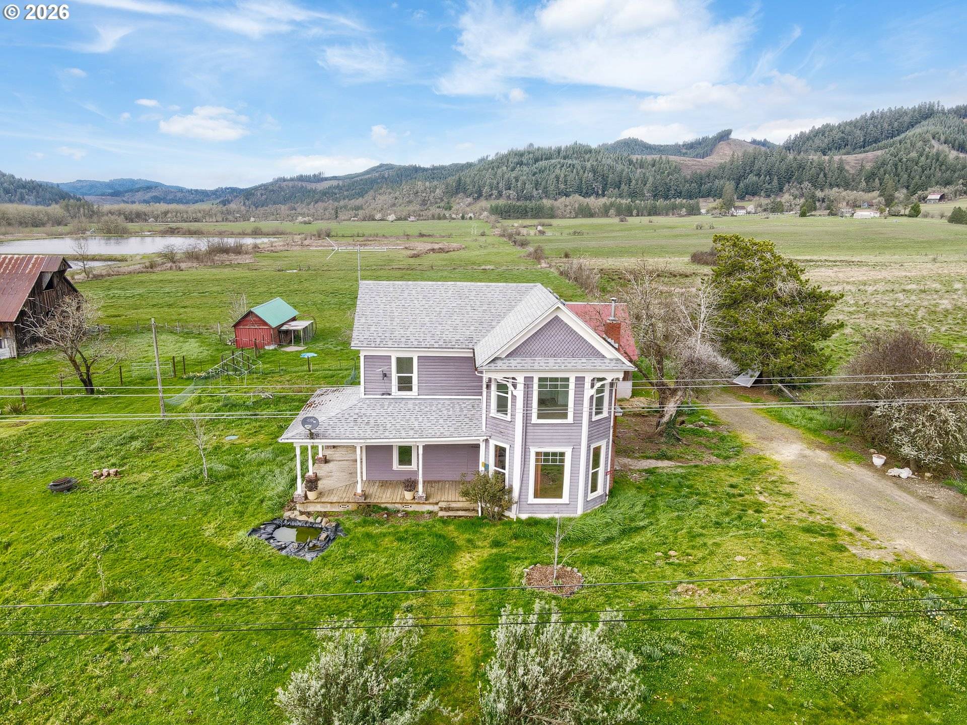 420 Halo Trail RD, Yoncalla, OR 97499