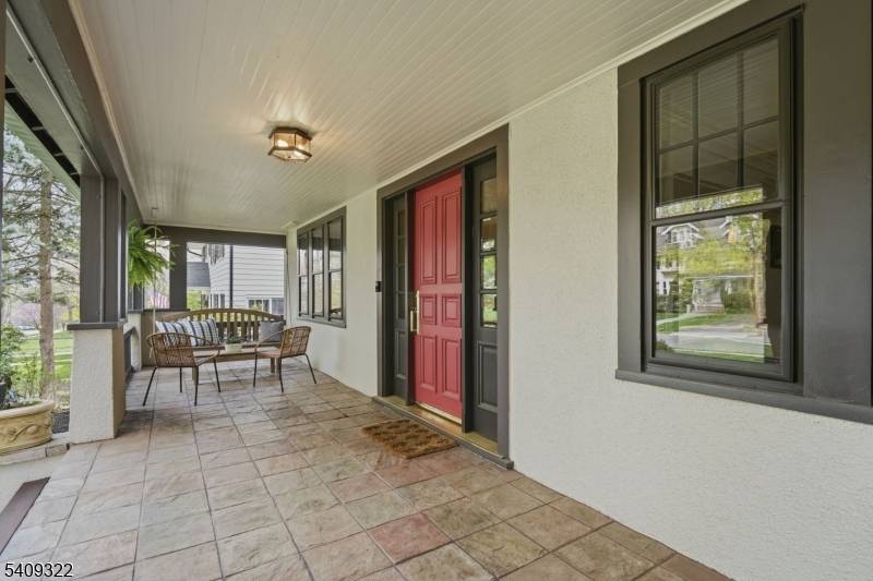 42 Euclid Ave, Maplewood Twp., NJ 07040